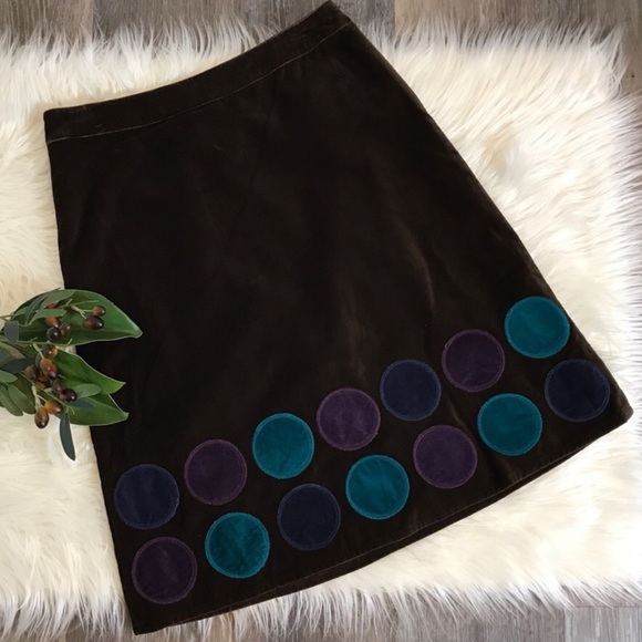 Boden Dresses & Skirts - Boden Brown Velvet Circle Appliqué A-Line Skirt